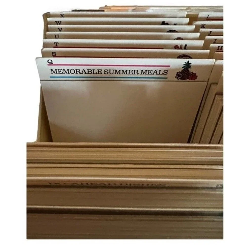 VTG 1973 McCall's Great American Recipe Card Collection 100's of Tasty Recipes!